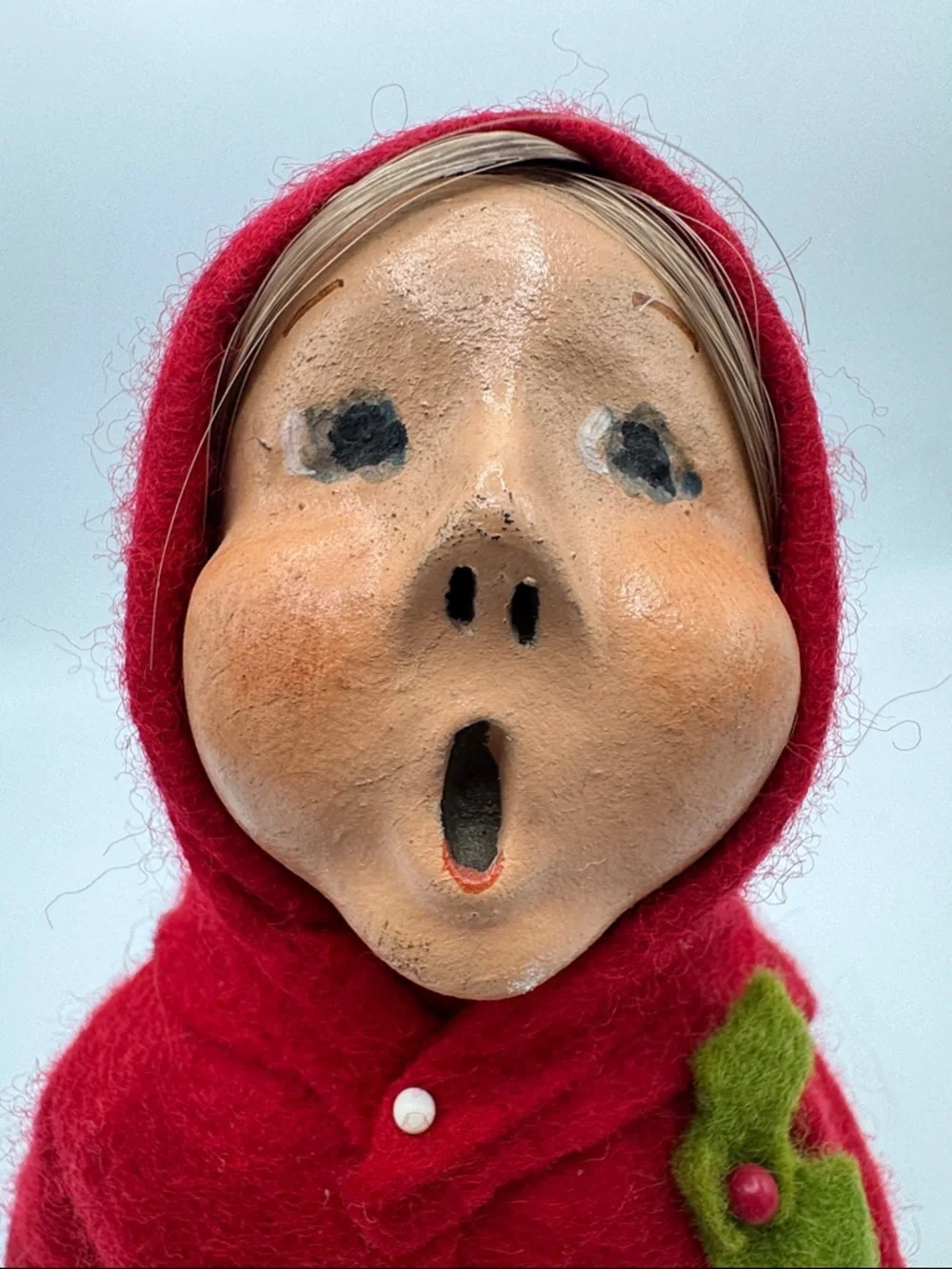 Byers choice Victorian Caroler Girl
